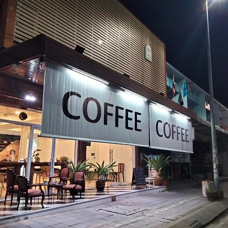 Chaiyee Coffee Чиангмай Екстериор снимка